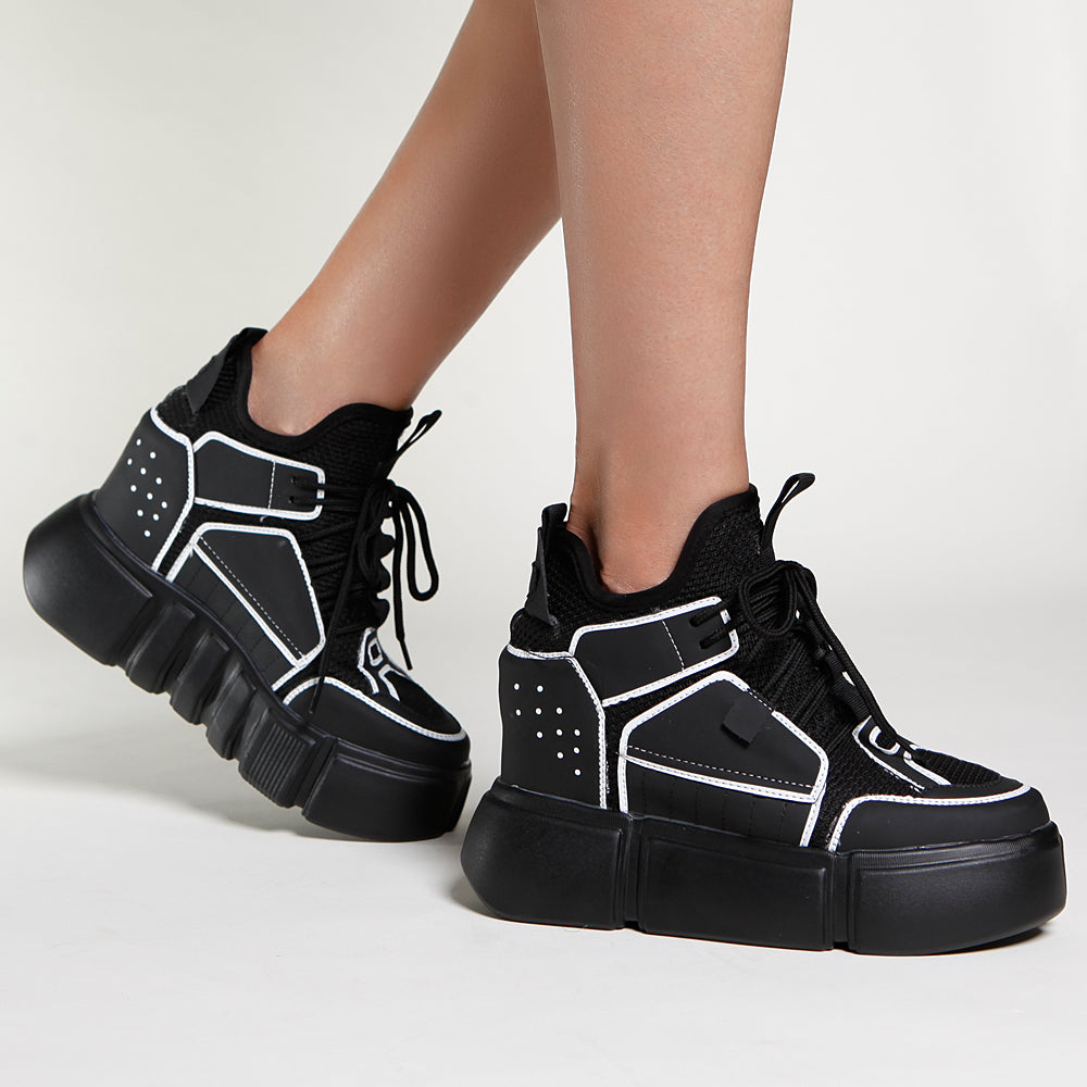Cranberry 01 - Black
