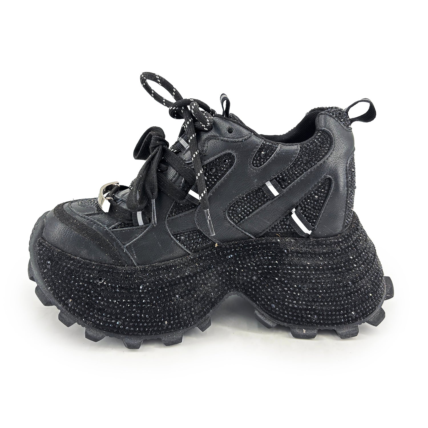 Walnut 01- Black