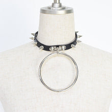 Load image into Gallery viewer, Choker- Unisex Big Ring Studded Choker
